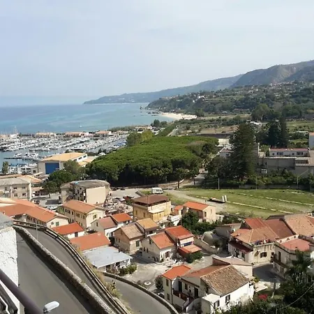 Casa Vacanze Nella Marina Vescovado Di